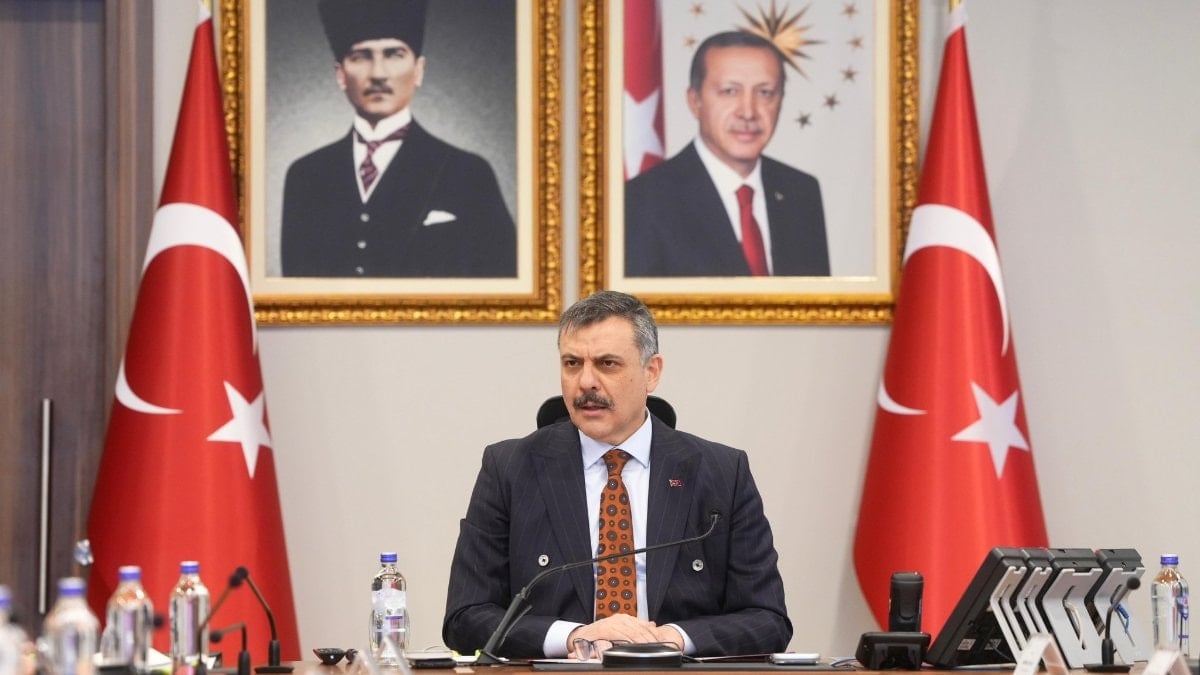 İçişleri Bakanı Mustafa Çiftçi birim amirleriyle toplandı