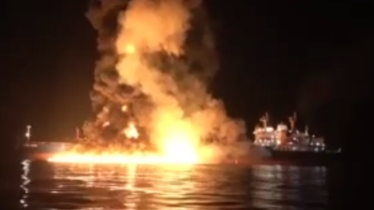 İran, Basra Körfezi’nde ABD’ye ait petrol tankerini vurdu