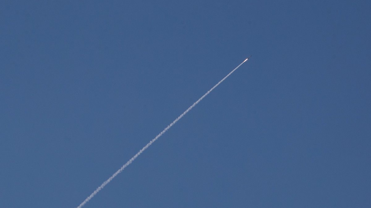 İran’dan İsrail’e 24’üncü hava saldırısı