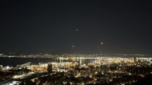 İran’dan İsrail’e misilleme saldırıları başladı