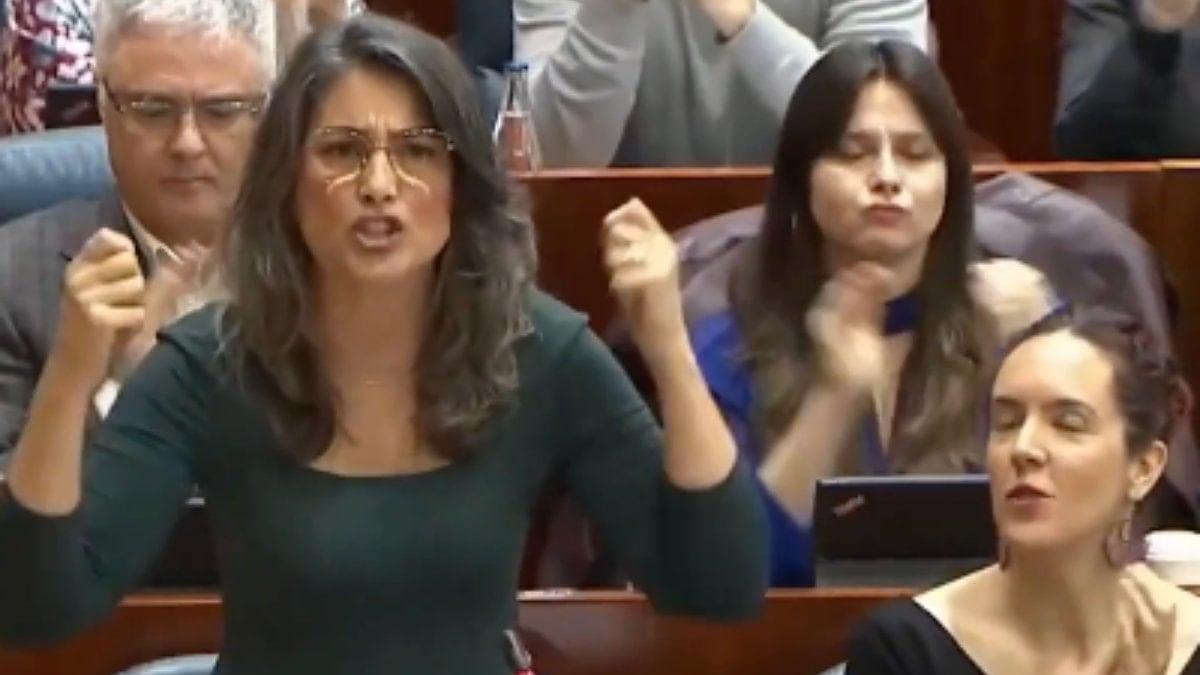 İspanyol siyasetçi Bergerot: Netanyahu ve Trump’ın ilk hedefi bir kız okulu oldu