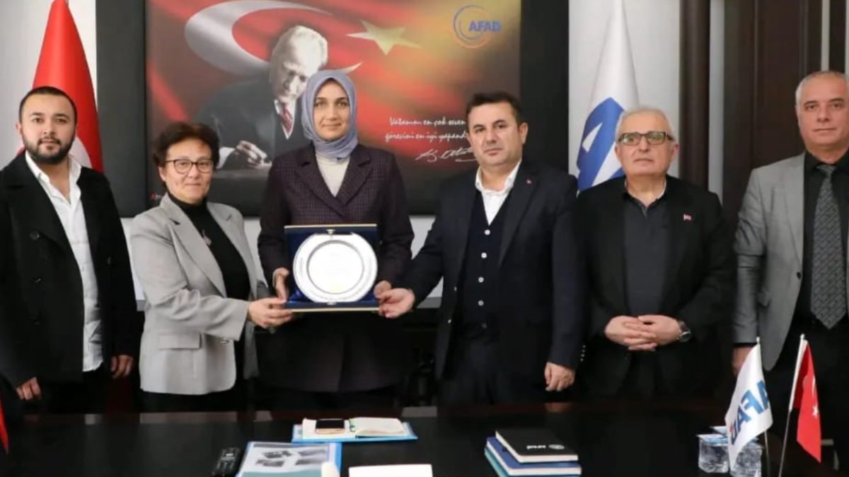 İstanbul AFSİAD’dan Afyonkarahisar Valisi Yiğitbaşı’na teşekkür