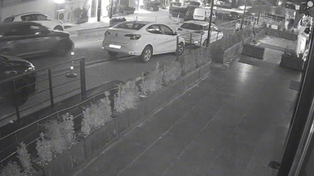 İstanbul’da gece yarısı iş yeri kurşunlandı