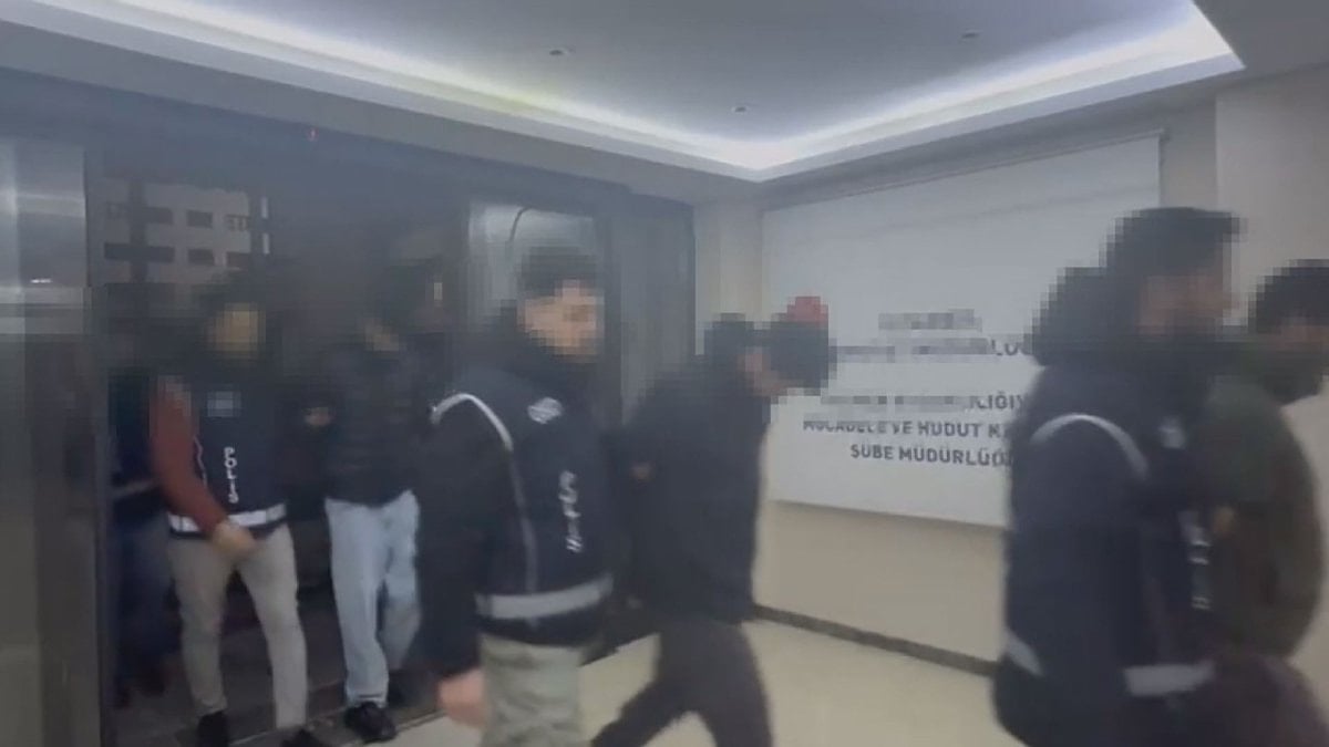 İstanbul’da göçmen kaçakçılığı operasyonu: 13 gözaltı