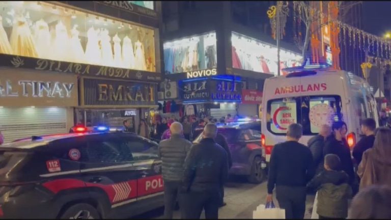 İstanbul’da silahla doldur-boşalt yapan bir kişi arkadaşını vurdu