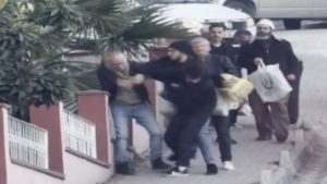 İstanbul’da yol verme kavgası pahalıya mal oldu: 4 saldırgana 726 bin TL ceza