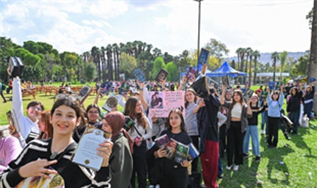 İZKİTAP – 7. İzmir Kitap Fuarı 17–26 Nisan’da Kültürpark’ta