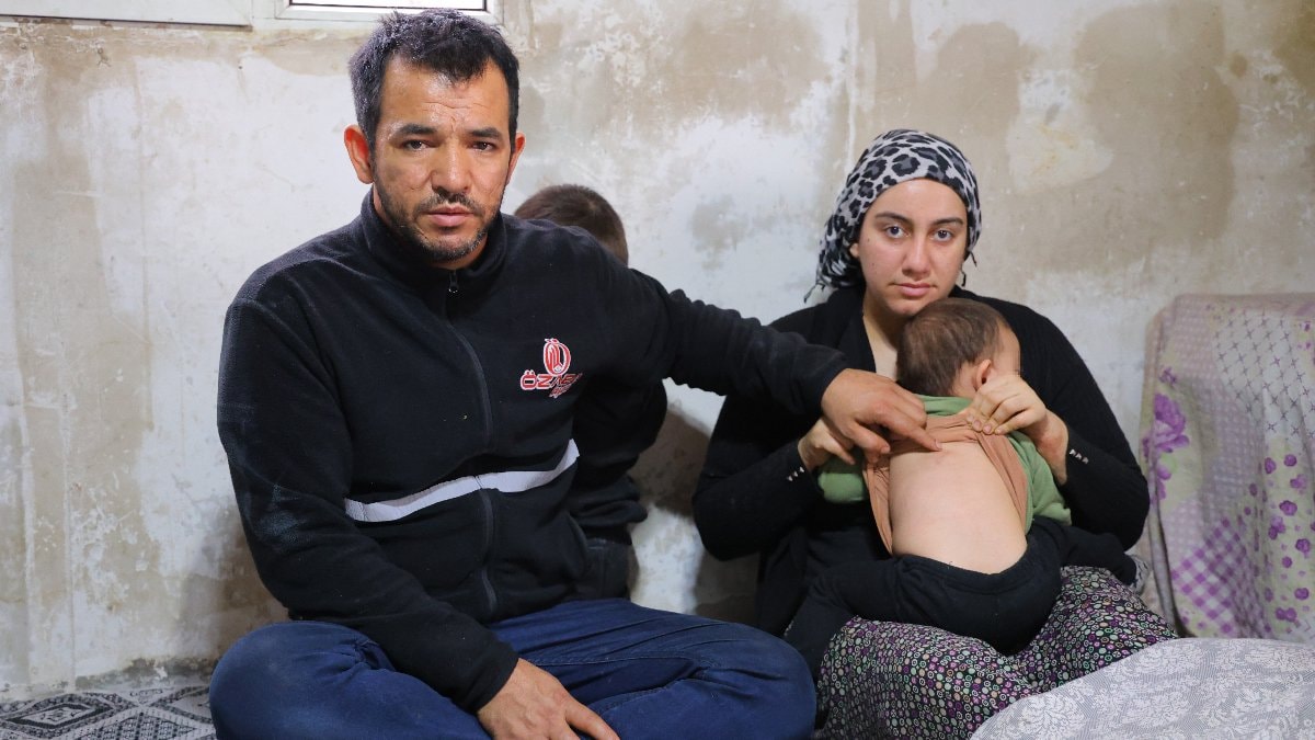 Kahramanmaraş’ta bebeğin belinden zımba çıktı