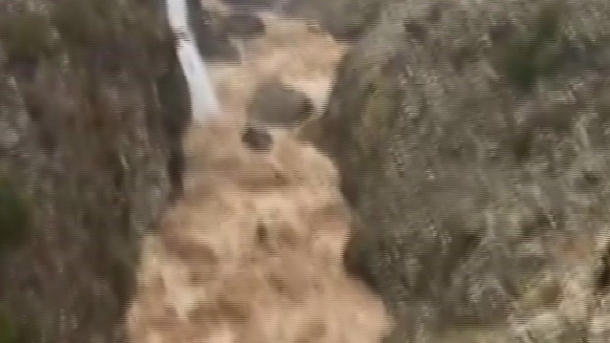 Kayseri’de korkutan görüntü: Yağış sonrası mahalle sel suları altında kaldı