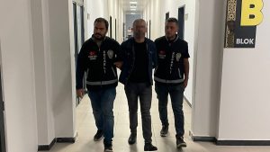 Kocaeli’de cinayet davasında cezayı duyunca tepki gösterdi: FETÖ’cüsünüz