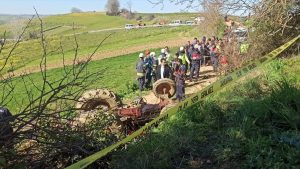 Kocaeli’de traktör devrildi: Sürücü öldü