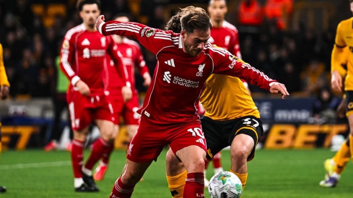 Liverpool, lig sonuncusu Wolves’a yenildi