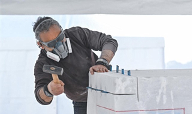 Marble İzmir’de mermer sanata dönüşüyor