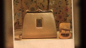 Masumiyet Müzesi’ndeki “Jenny Colon” detayı! Meğer sadece çanta değilmiş…