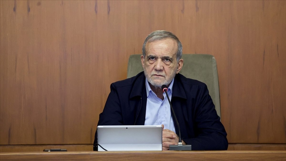 Mesud Pezeşkiyan: Yüce liderimizin izinden gitmeye devam edeceğiz