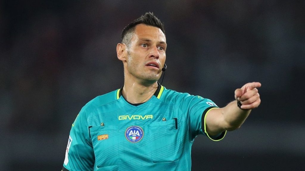 Nottingham Forest-Fenerbahçe maçının hakemi belli oldu