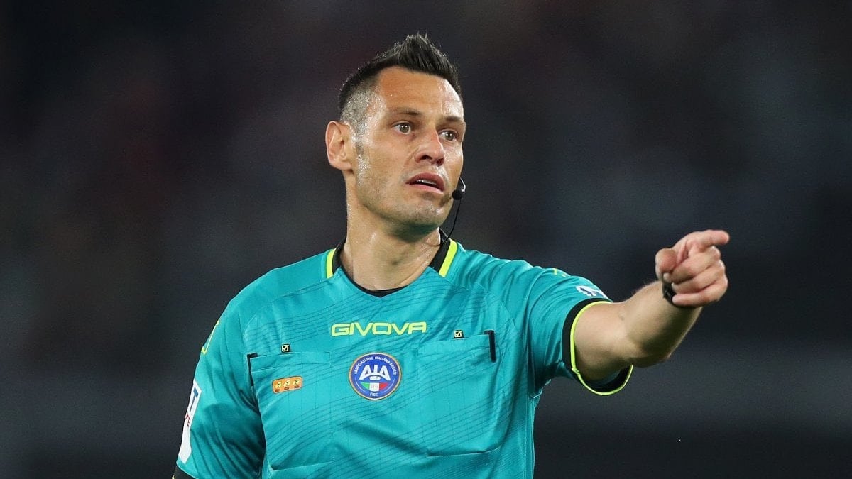 Nottingham Forest-Fenerbahçe maçının hakemi belli oldu