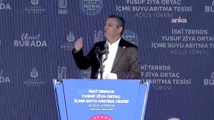 Özgür Özel, su arıtma tesisi açtı: Nuri Aslan’a suyu uzattım, oruçluyum dedi