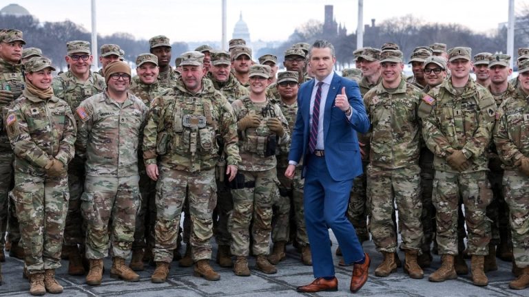 Pete Hegseth: İran konusunda tüm seçenekler masada