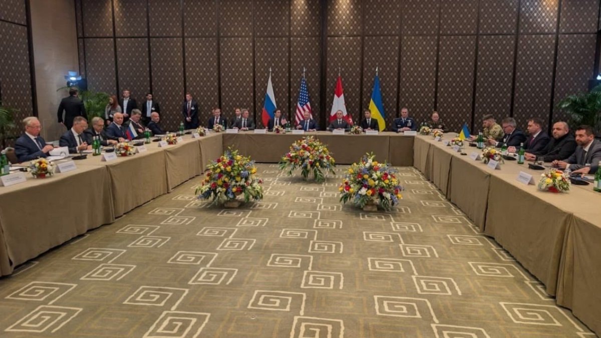 Rusya- Ukrayna- ABD üçlü görüşmeleri Cenevre’de başladı