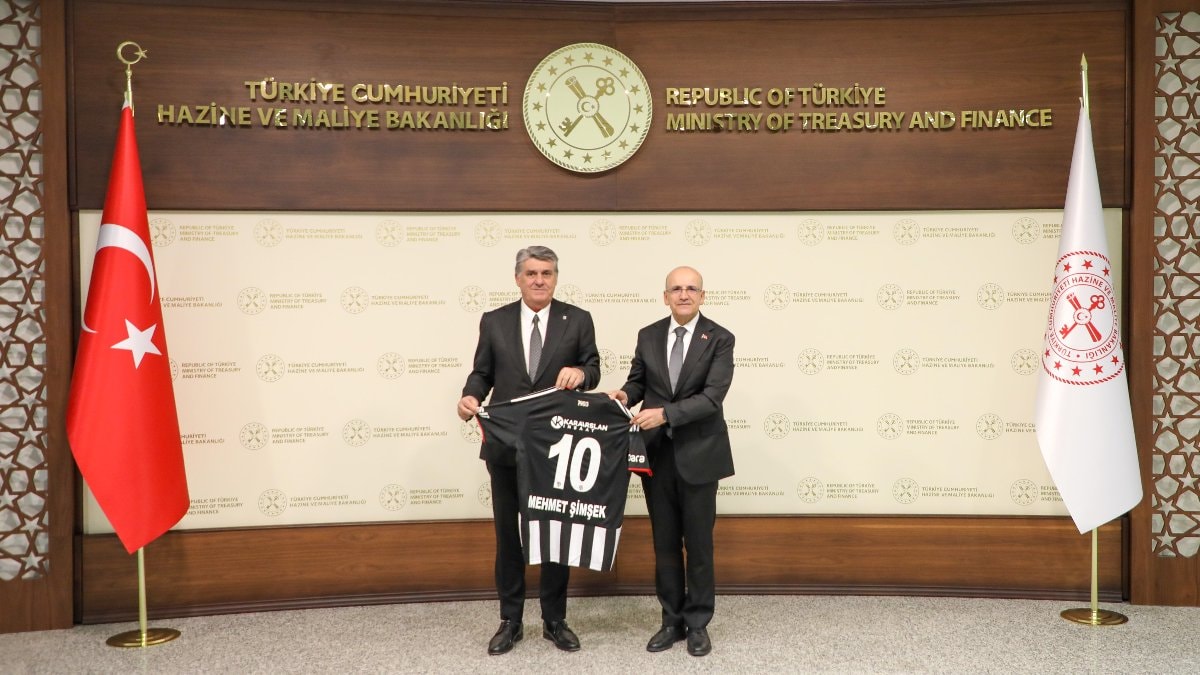 Serdal Adalı’dan Hazine ve Maliye Bakanı Şimşek’e ziyaret