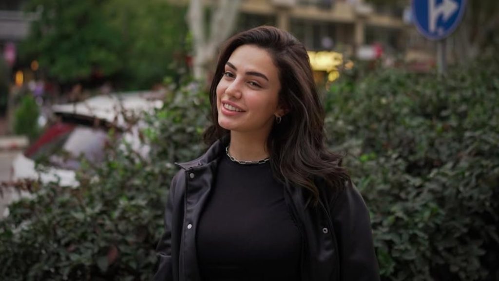 Sosyal medya fenomeni Ece Ronay hakkında soruşturma