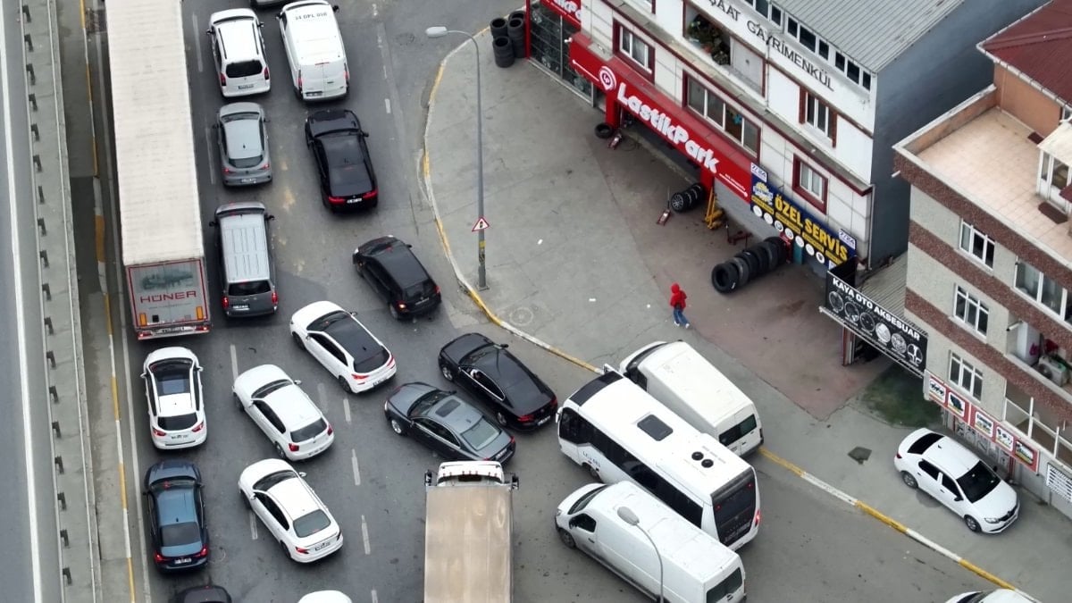 Sultanbeyli’de drone denetimi: Kaldırımdan giden sürücülere rekor ceza