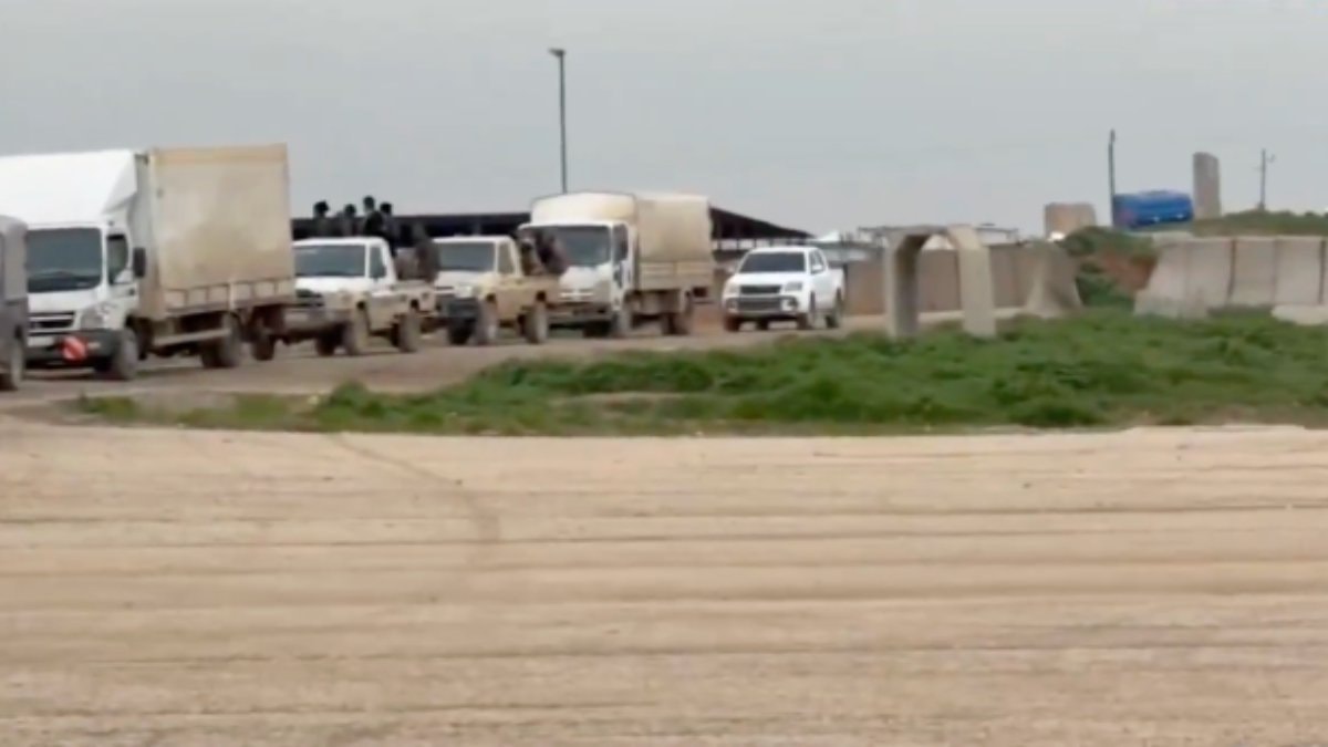 Suriye ordusu, Rümeylan’daki ABD üssünü teslim aldı