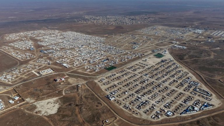 Suriye’deki Hol Kampı’ndan 22 bin kişi Irak’a nakledildi