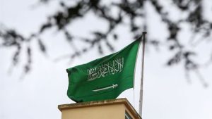 Suudi Arabistan: Prens Sultan Üssü’ne atılan balistik füze engellendi