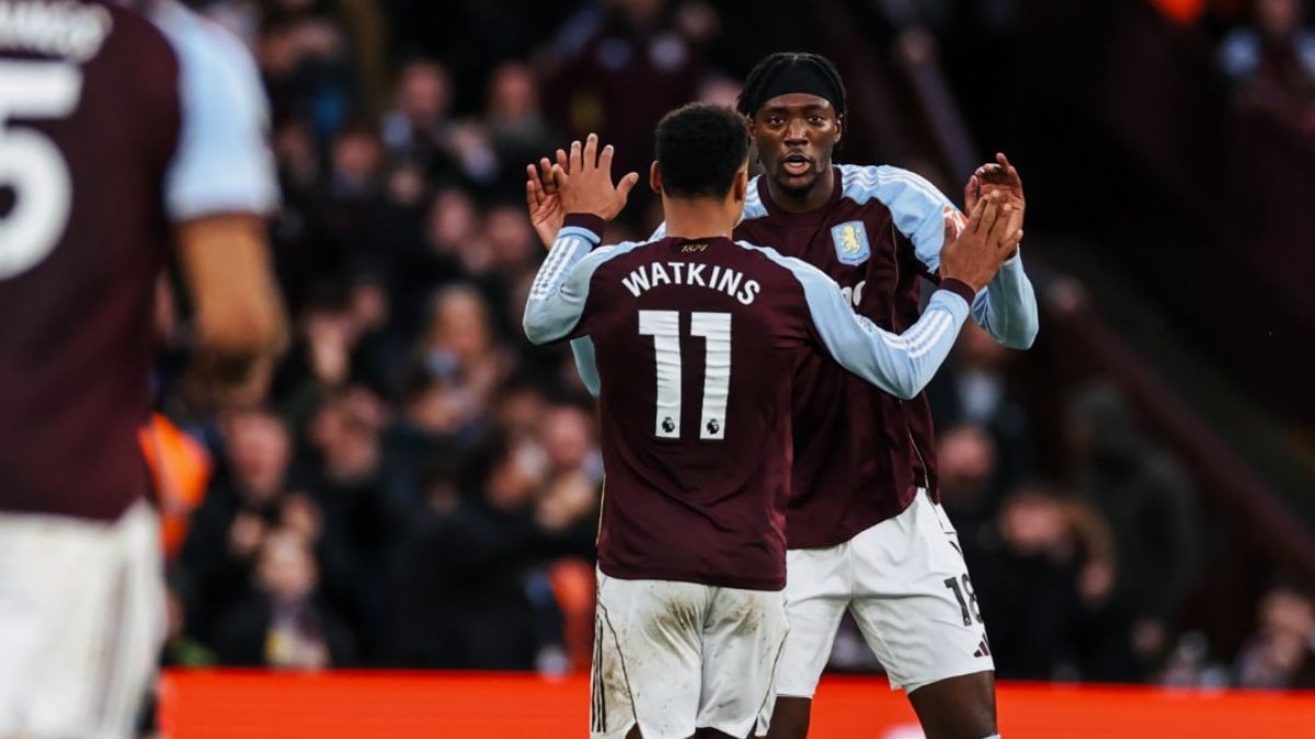 Tammy Abraham gol attı, Aston Villa ile Leeds United berabere kaldı