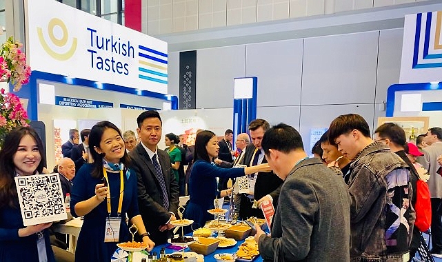 Türk ihraç ürünleri Çin’in batısına Urumçi’den doğusuna Şanghay’dan girecek