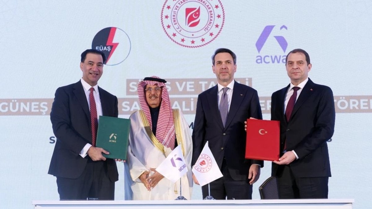 Türkiye ile Suudi Arabistan arasında Sivas ve Taşeli Güneş Enerjisi Santrali için imzalar atıldı