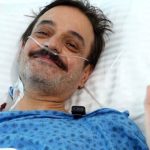 Ufuk Özkan, annesine organını bağışlayan genci tebrik etti