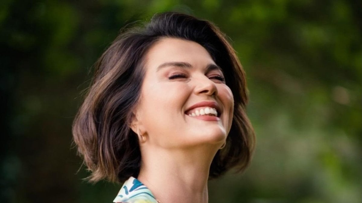 Açelya Akkoyun’dan samimi açıklamalar: Oyunculuğu ünle karıştırıyorlar