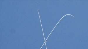 Birleşik Arap Emirlikleri, İran kaynaklı 4 füze ve 25 İHA’nın etkisiz hale getirildiğini açıkladı