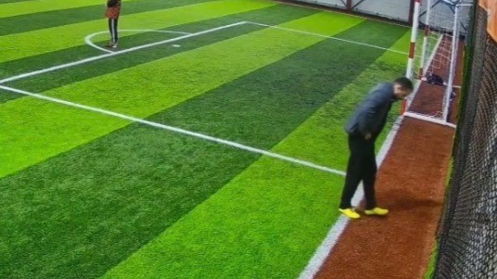 Bolu’da halı saha maçında kalbine yenik düştü