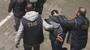 Diyarbakır Nevruz’unda terörist fotoğrafı taşıyan 6 kişi gözaltına alındı