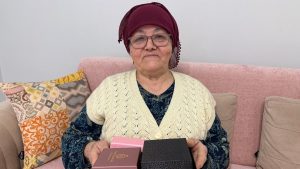 Esenyurt’ta ‘Polisiz’ diyerek kandırdılar: Yaşlı kadının 2 milyon TL’lik altınını çaldılar