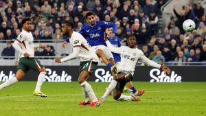 Everton, evinde Chelsea’yi mağlup etti