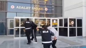 Hatay’da iş yerlerini haraca bağlayan ‘Daltonlar’ çetesi yakalandı