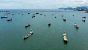 Hürmüz’deki kısıtlamadan muaf tutulan Irak’tan Asyalı müşterilere çağrı