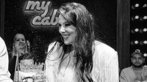 İhanet yüzünden boşanma davası açmıştı! Şarkıcı Tuğçe Tayfur eşiyle barıştı