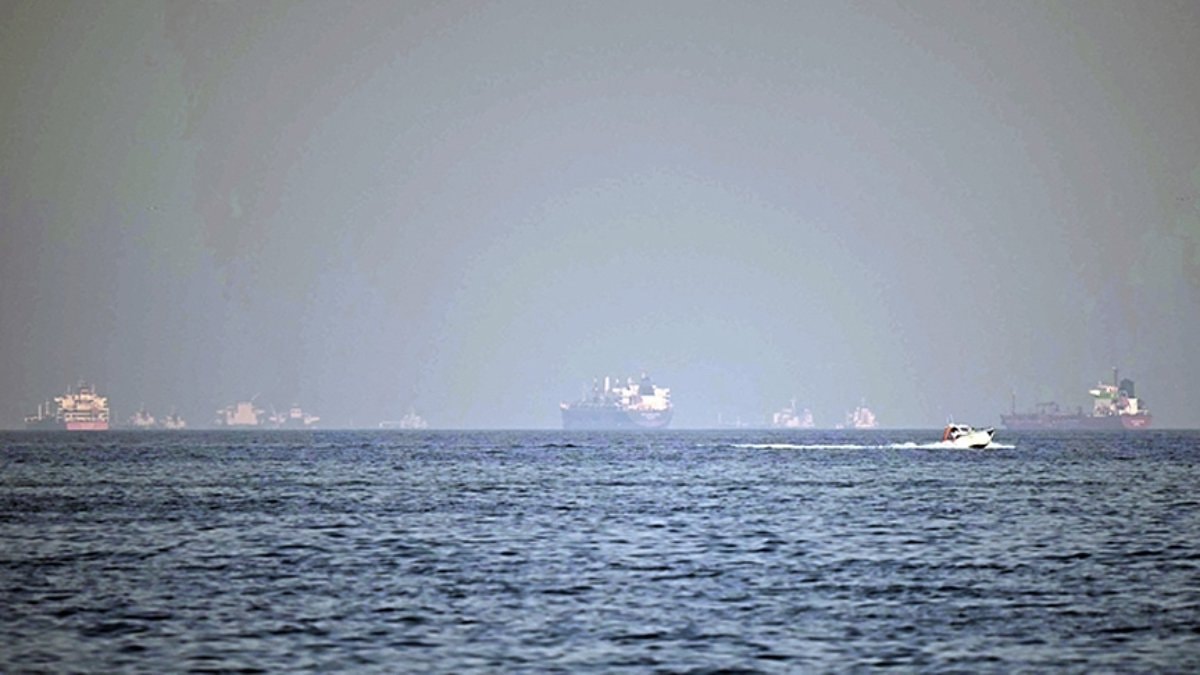 İran’dan yeni tehdit: Basra Körfezi’ne mayın döşenecek