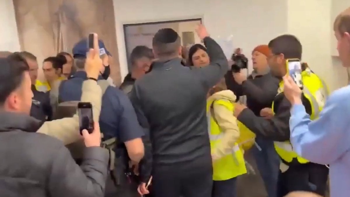 İsrail Ulusal Güvenlik Bakanı Itamar Ben-Gvir, protesto edildi