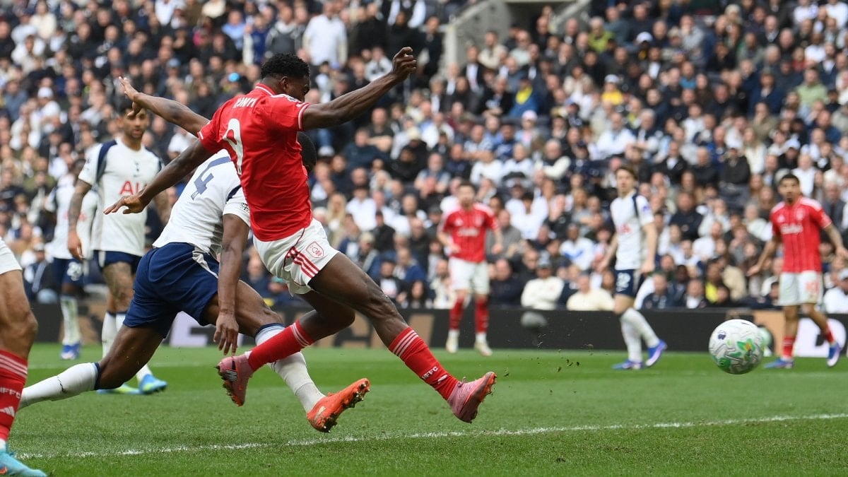 Nottingham Forest, deplasmanda Tottenham Hotspur’u yendi