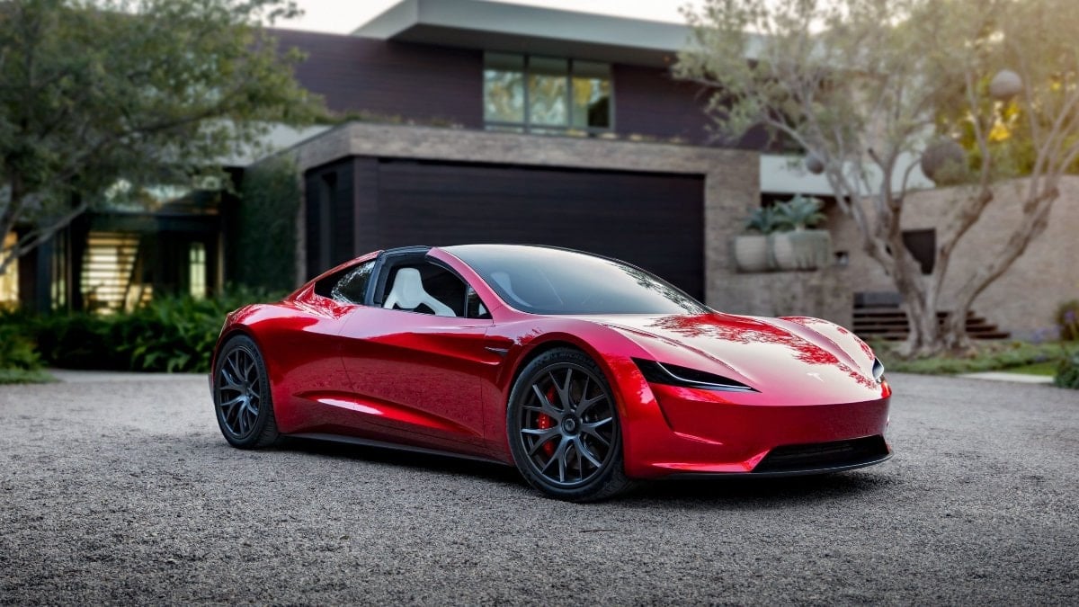 Yıllardır ertelenen Tesla Roadster için yeni tarih belli oldu